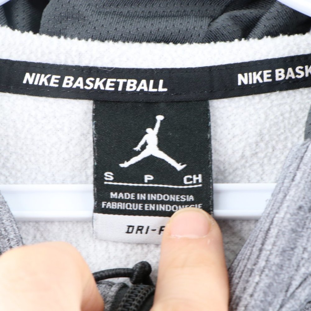Nike Air Jordan Michigan Basketball Hoodie - Picture 5 of 8